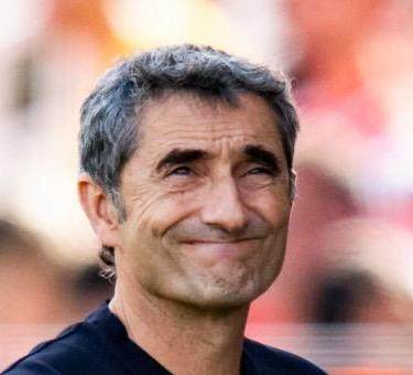 1728451351498087240.jpg 2176211383-2048x2048.jpg